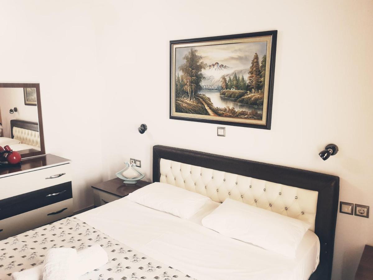 Apartment Rina Sarandë Exterior foto