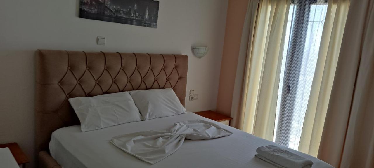 Apartment Rina Sarandë Exterior foto